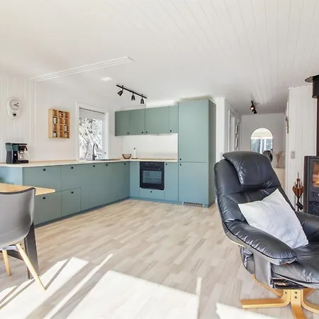 Feriehus Gottfride - 922m From The Sea By Interhome